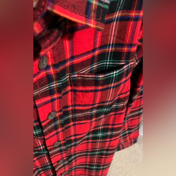 Cat and Jack red plaid flannel button down shirt - Picture 2 of 6
